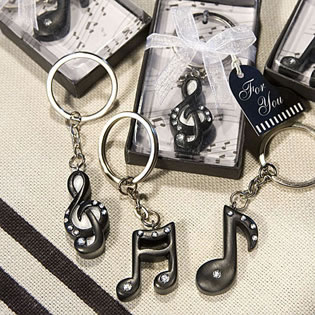 horseshoe keychain favors